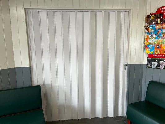 Vouwdeur kopen? Dit zijn de voordelen van een vouwdeur in huis