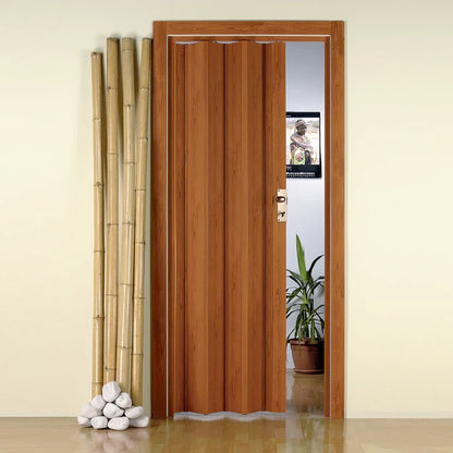  vouwdeuren modern zwart | zwarte aluminium vouwwand | minimalistische vouwdeuren | industriële vouwdeuren | vouwdeuren met slanke profielen
