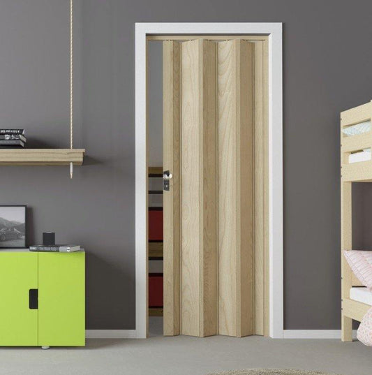  vouwdeuren modern zwart | zwarte aluminium vouwwand | minimalistische vouwdeuren | industriële vouwdeuren | vouwdeuren met slanke profielen
