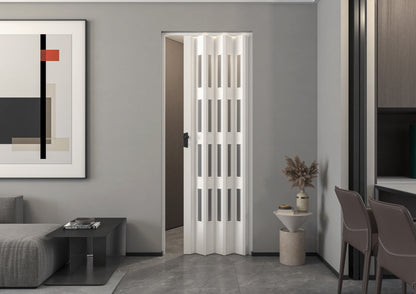  vouwdeuren modern zwart | zwarte aluminium vouwwand | minimalistische vouwdeuren | industriële vouwdeuren | vouwdeuren met slanke profielen
