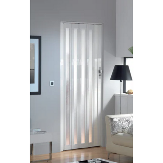  vouwdeuren modern zwart | zwarte aluminium vouwwand | minimalistische vouwdeuren | industriële vouwdeuren | vouwdeuren met slanke profielen
